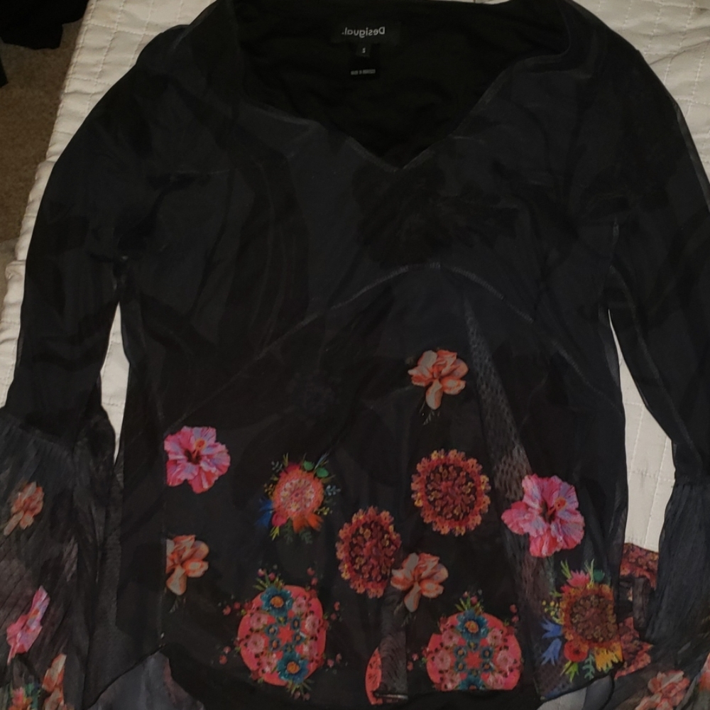 Desigual top